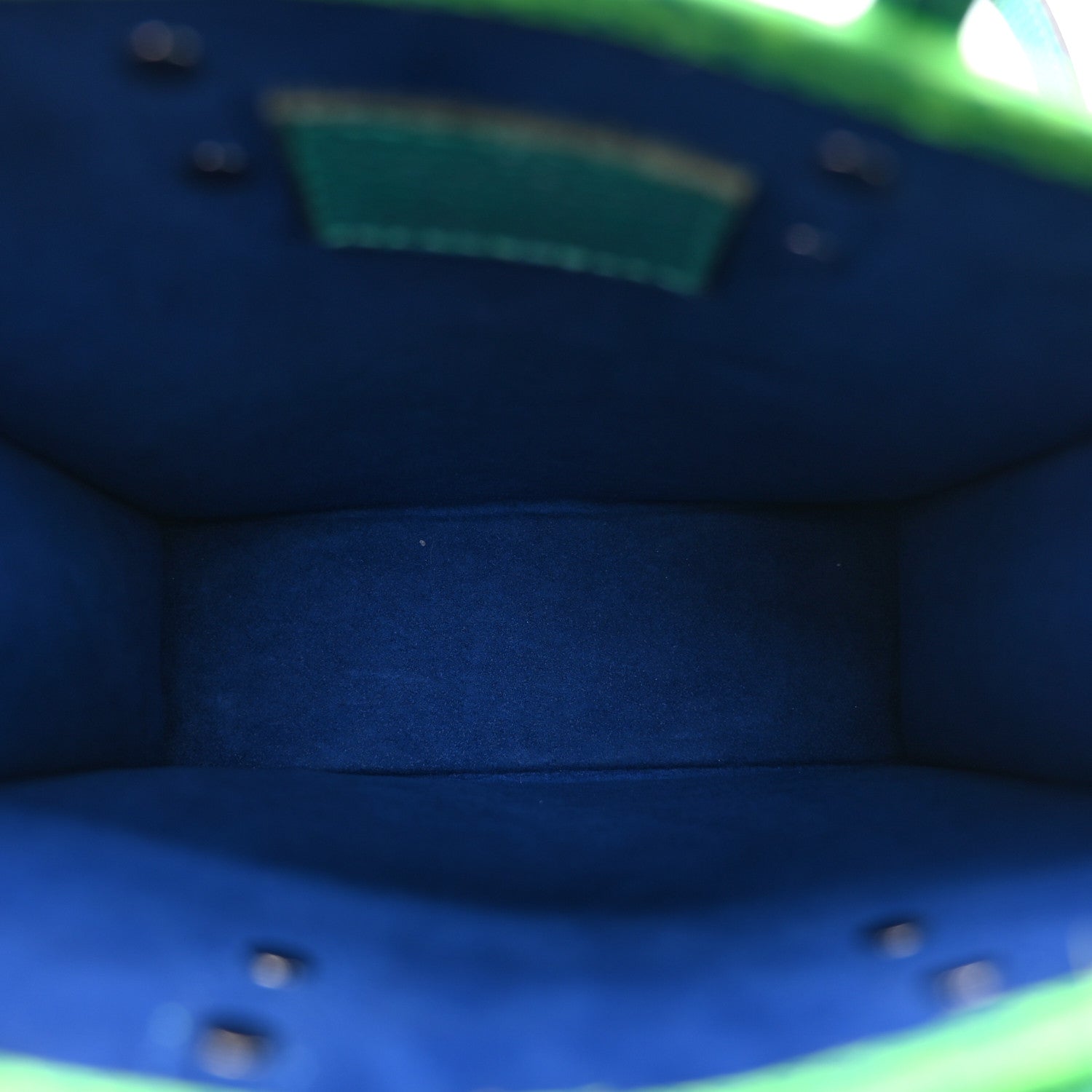 Louis Vuitton Taurillon Illusion Sac Plat XS Bleu Vert