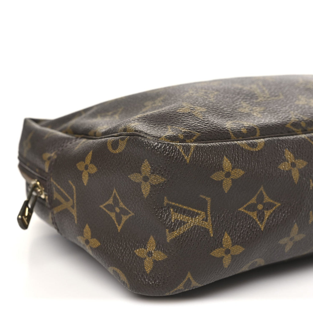 Louis Vuitton Monogram Trousse Toilette 28
