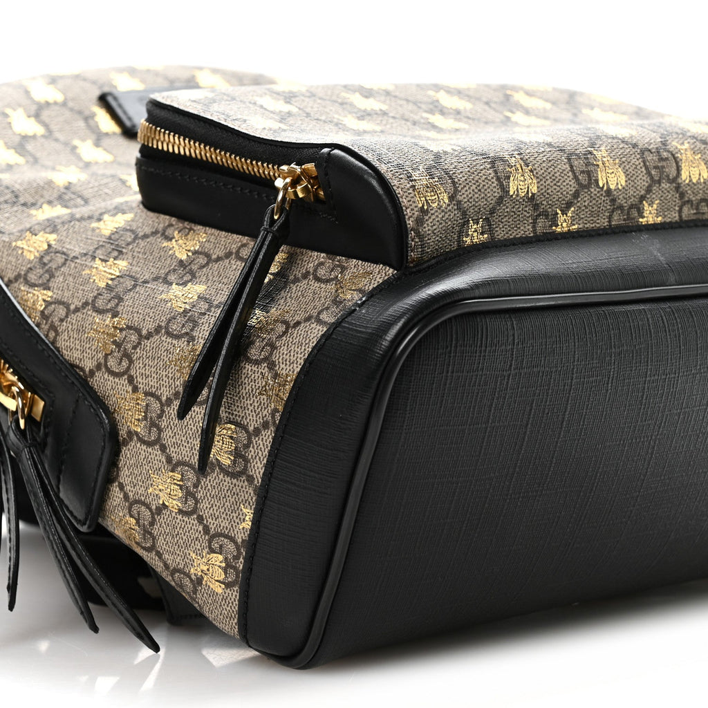 Gucci GG Supreme Monogram Bees Print Small Day Backpack Beige Oro Black