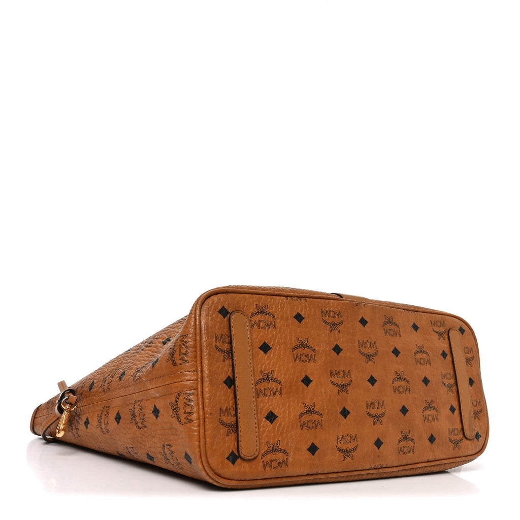 Louis Vuitton Vernis Key Pouch NM Cherry