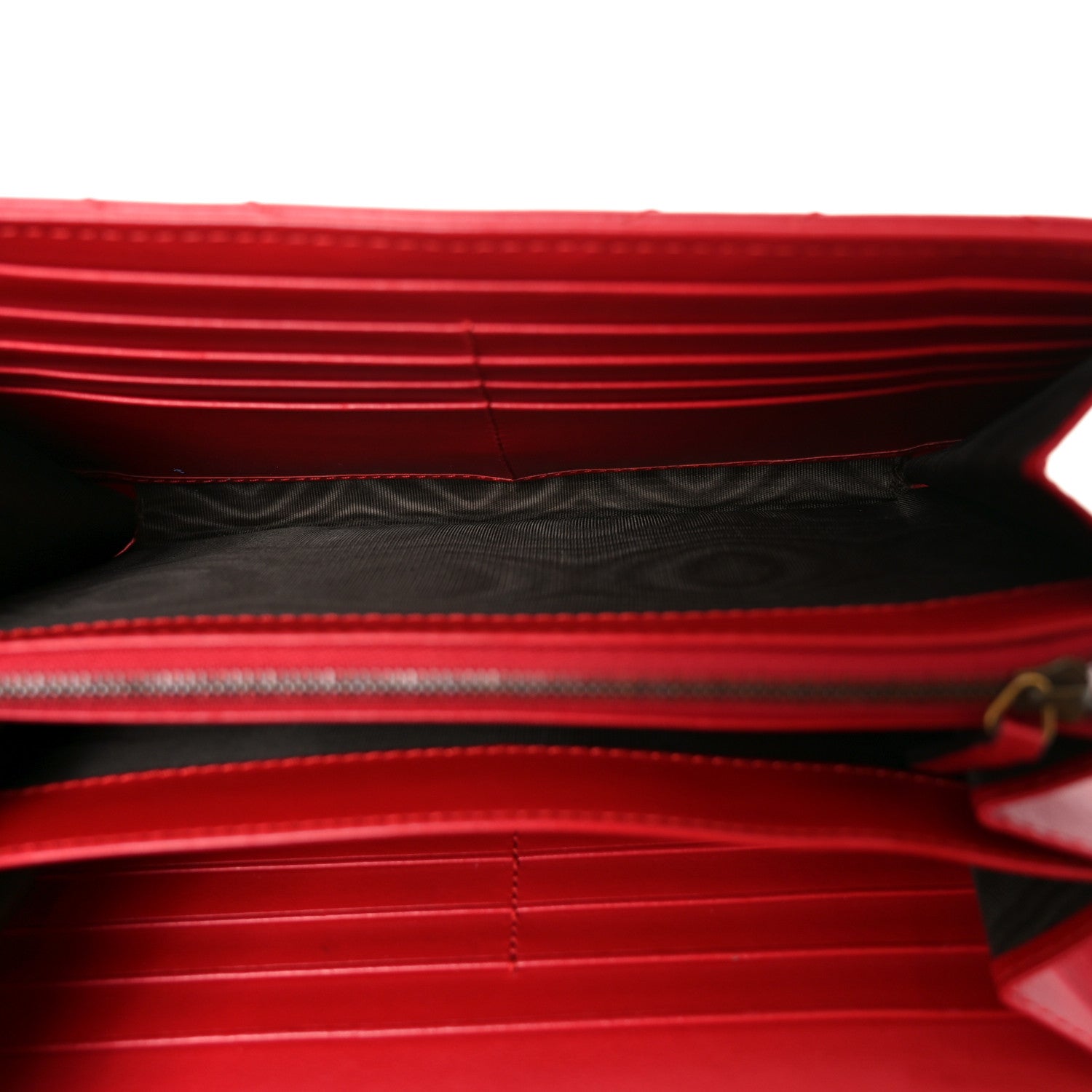Gucci Calfskin Matelasse GG Marmont Chain Wallet Hibiscus Red