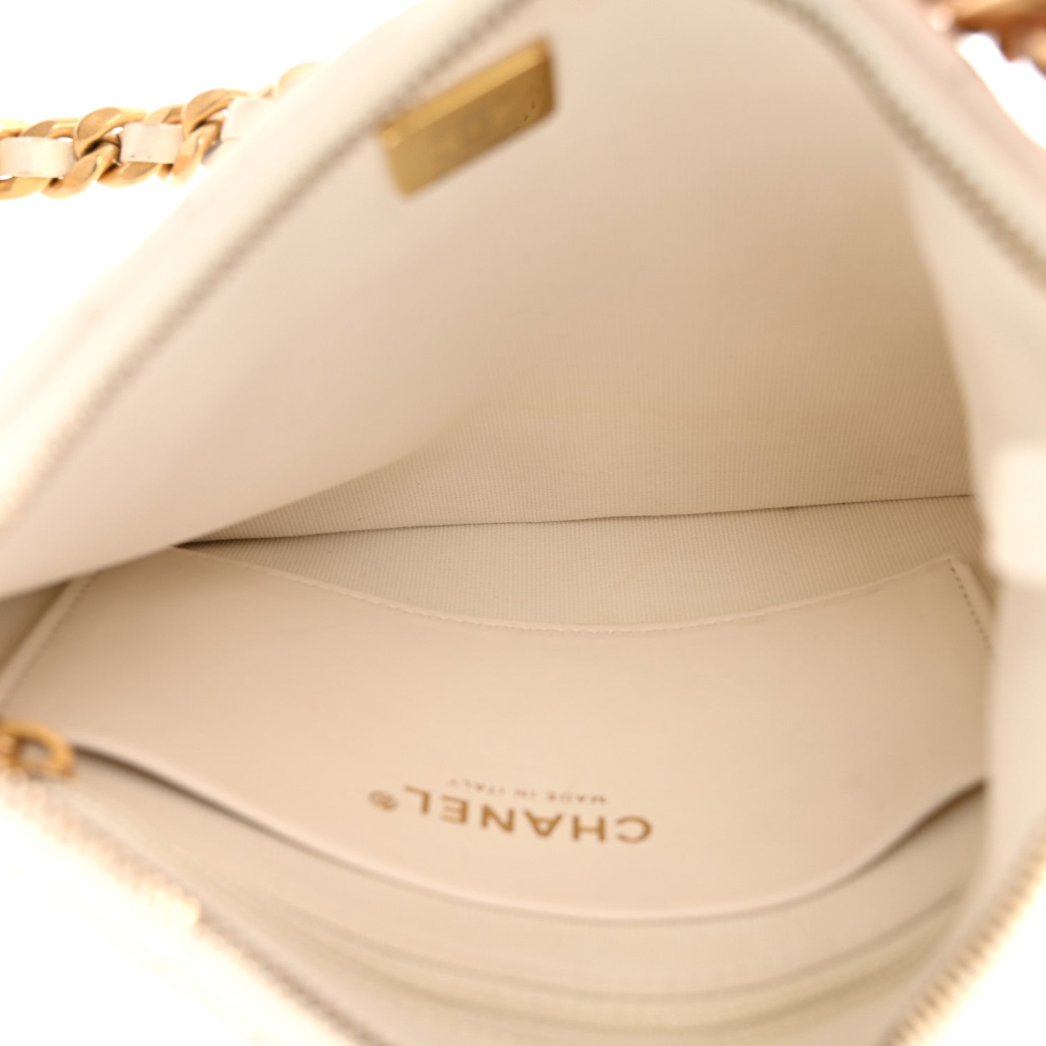 Chanel Shiny Crumpled Lambskin Quilted Trendy Chain Around Hobo White