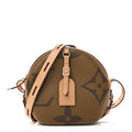 Louis Vuitton Reverse Monogram Giant Boite Chapeau Souple