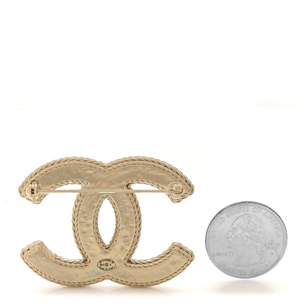 Chanel Tweed CC Brooch Gold Multicolor