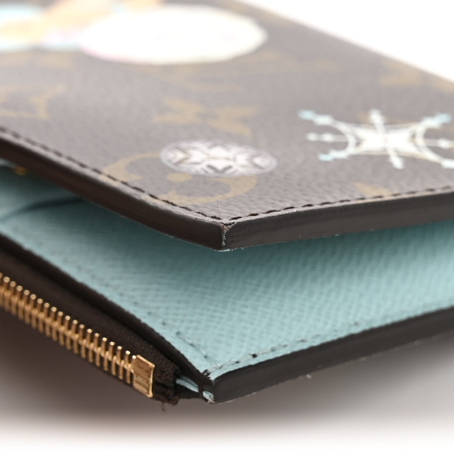 Louis Vuitton Monogram Snow Show Lisa Wallet Azur Frost