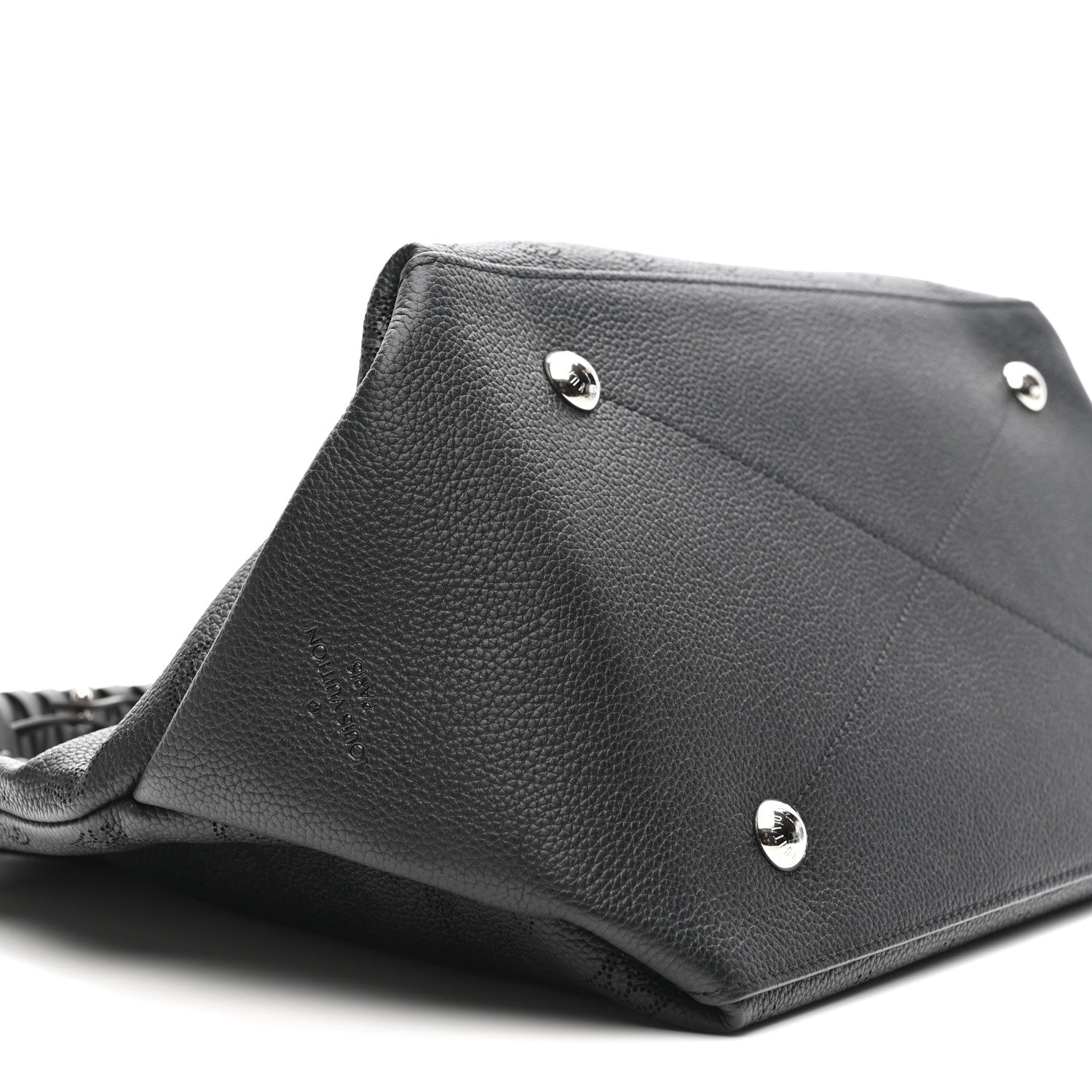 Louis Vuitton Mahina Beaubourg Hobo MM Black