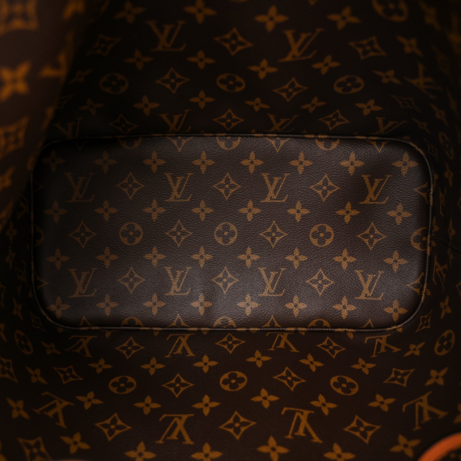 Louis Vuitton Monogram Calfskin Neo Neverfull Inside Out MM Tan
