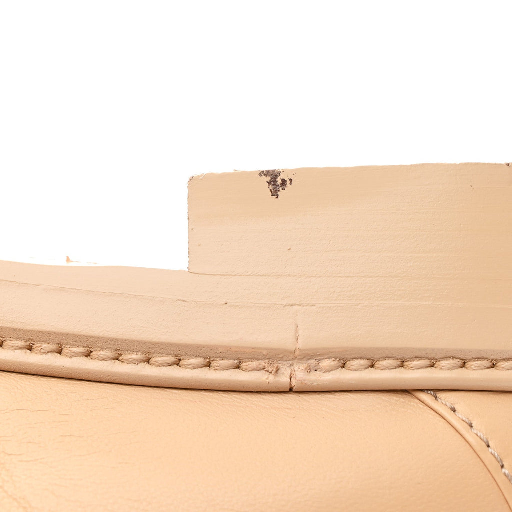 Lambskin Quilted CC Turnlock Moccasins 40 Beige