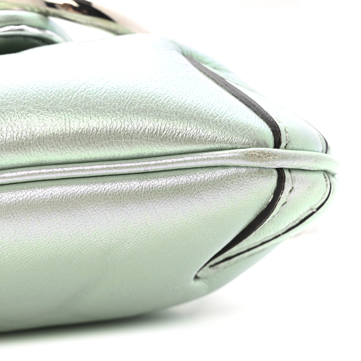 Gucci Iridescent Nappa Vertical Matelasse Small Maxi Horsebit Chain Shoulder Bag Iridescent Salvy Green