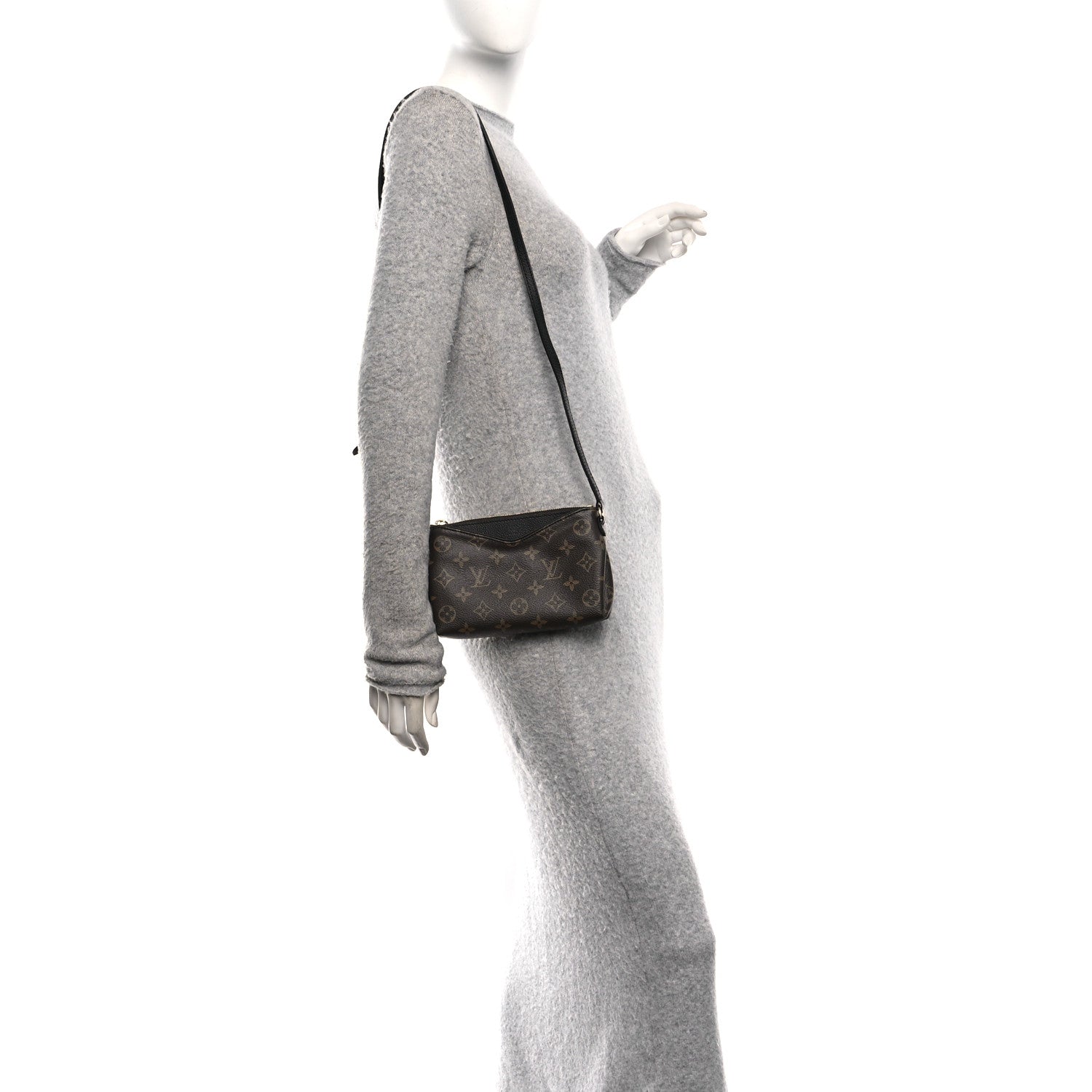 Louis Vuitton Monogram Pallas Clutch Black