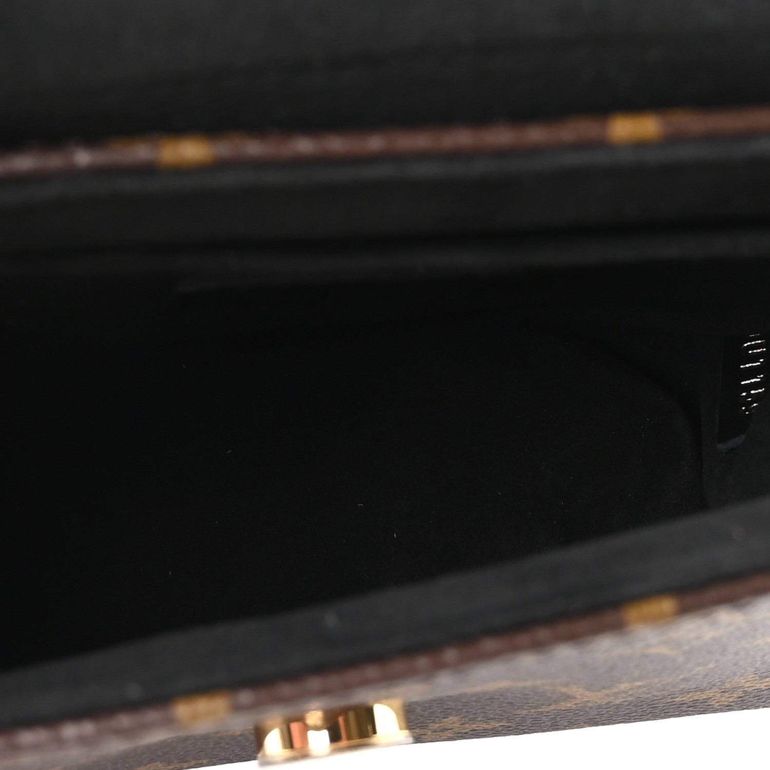 Louis Vuitton Monogram Locky BB Black