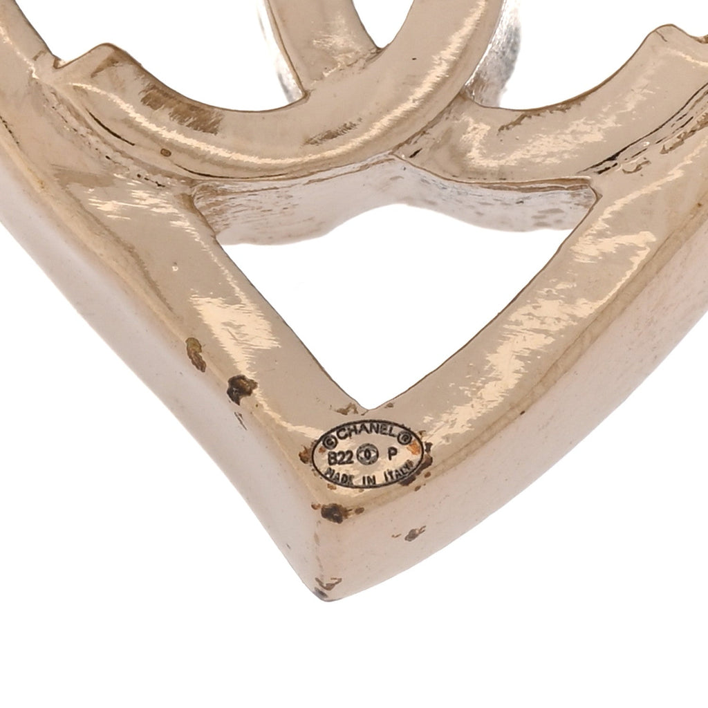 Metal CC Heart Coco In Love Earrings Gold