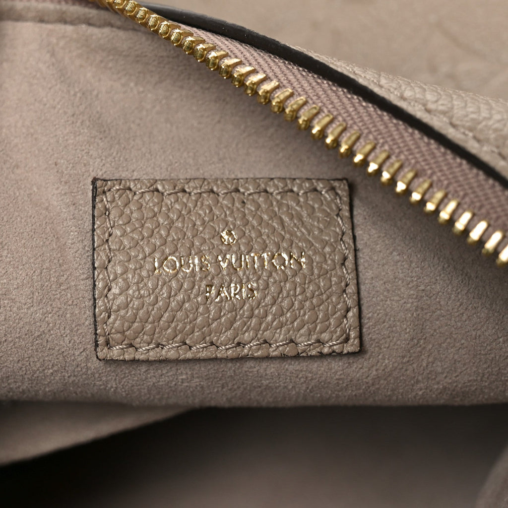 Louis Vuitton Empreinte Maida Hobo Tourterelle