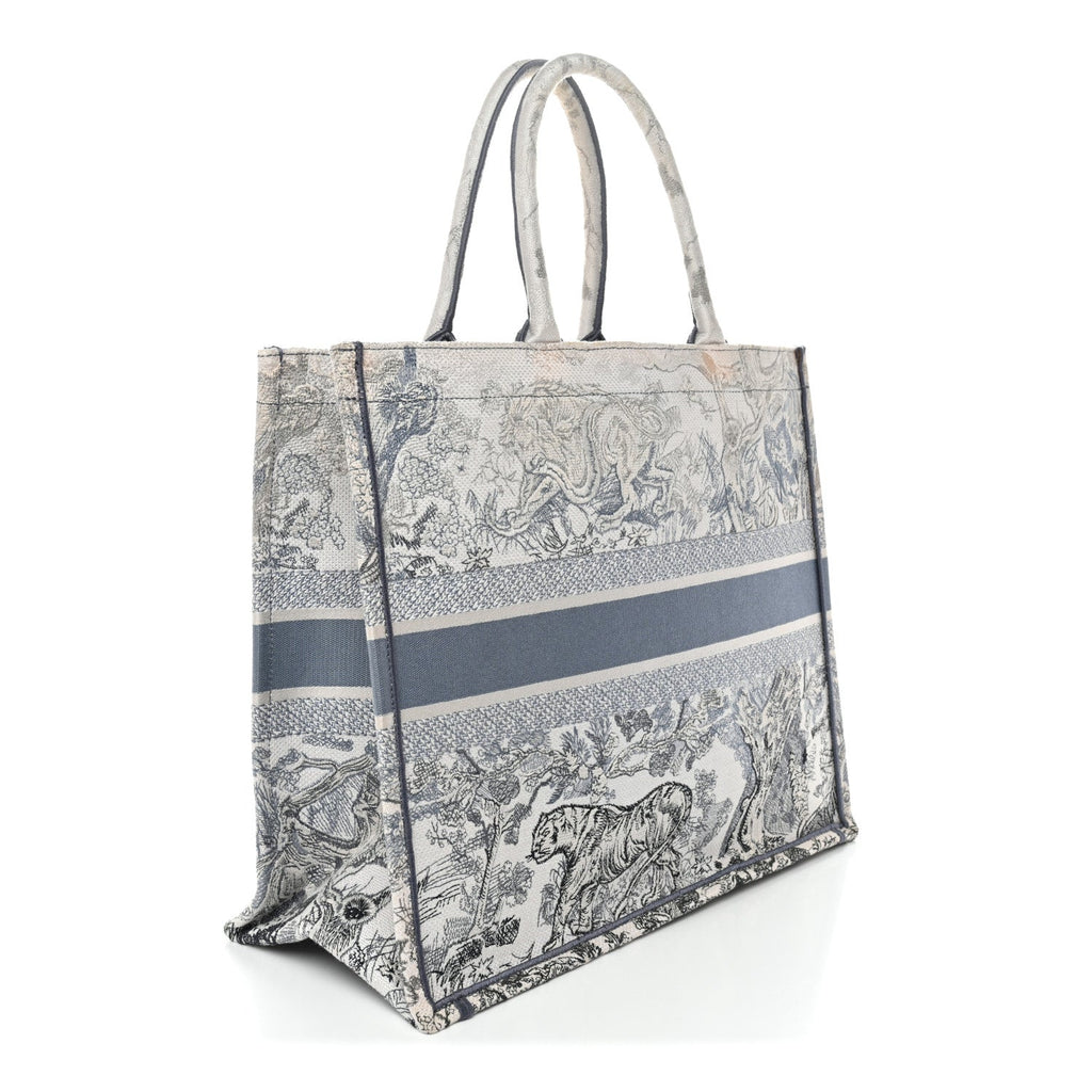 Christian Dior Gradient Canvas Embroidered Large Dioriviera Toile De Jouy Book Tote Blue
