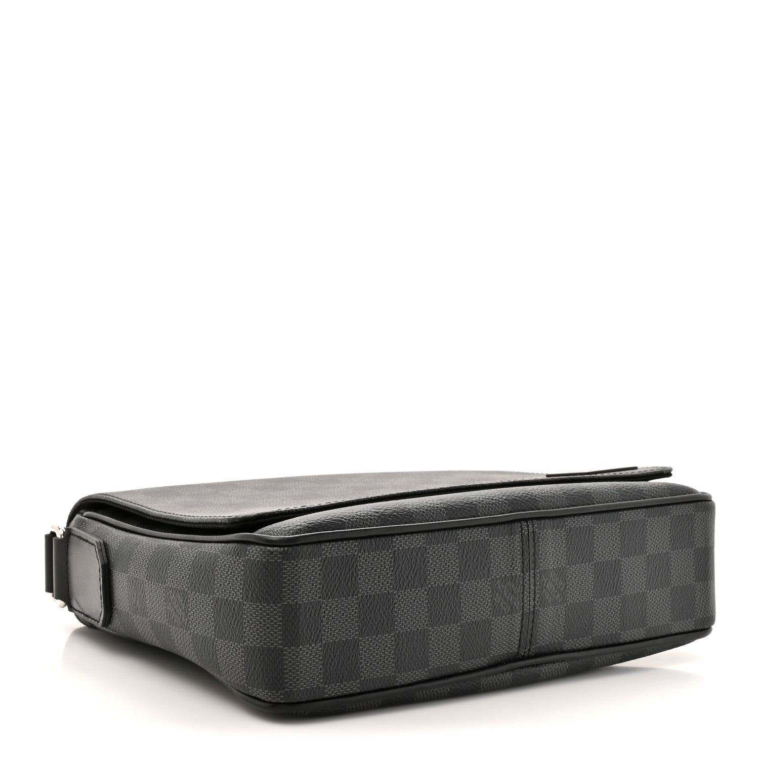 Louis Vuitton Damier Graphite District PM NM