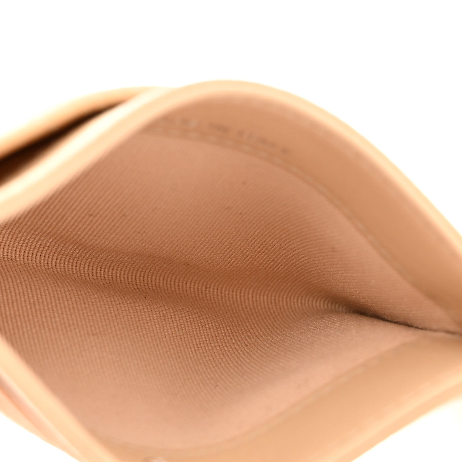 Caviar Quilted Card Holder Beige