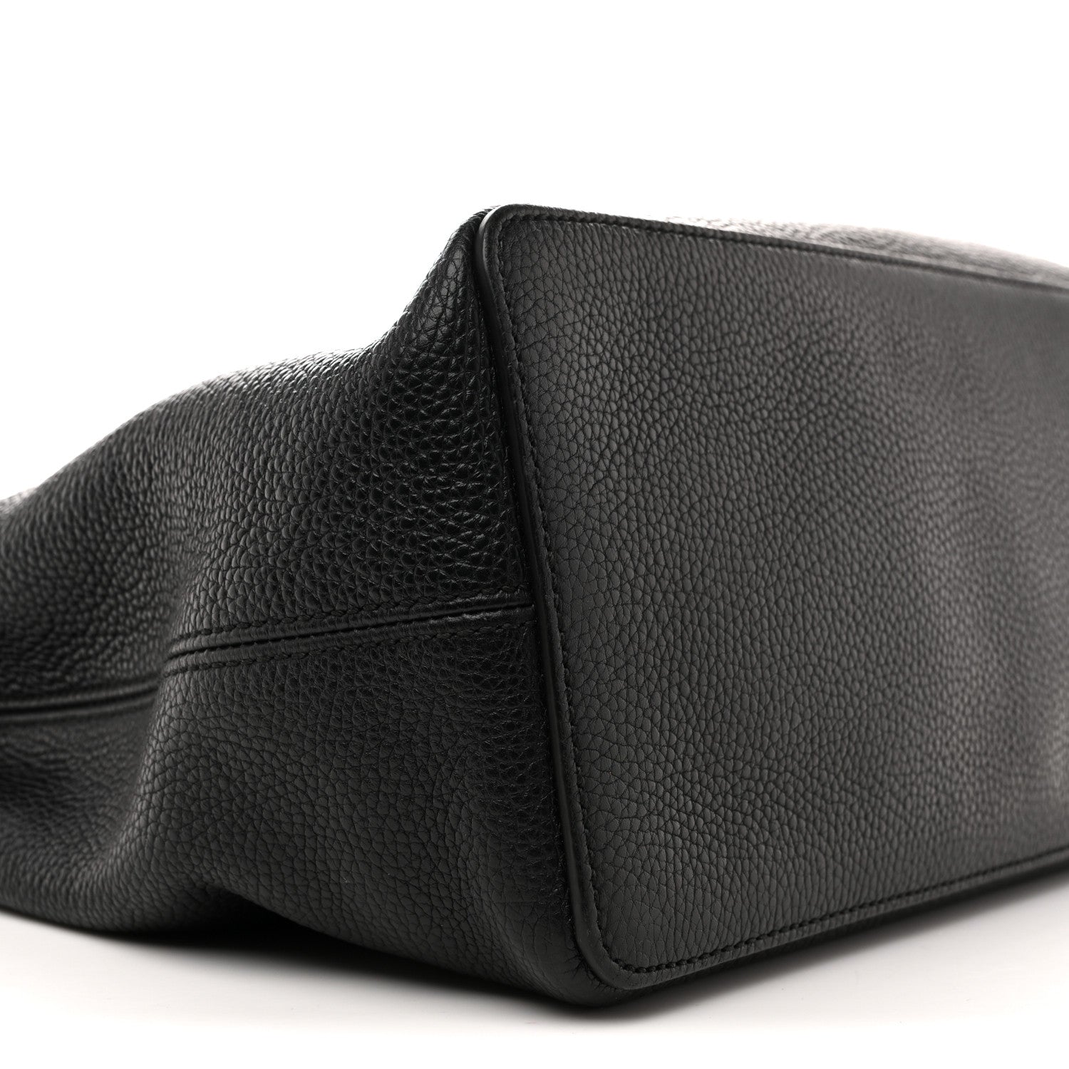 Gucci Pebbled Calfskin Large Soho Hobo Black
