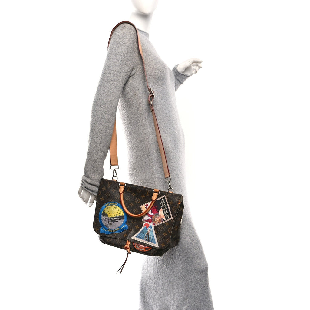Louis Vuitton Monogram Cindy Sherman Camera Messenger