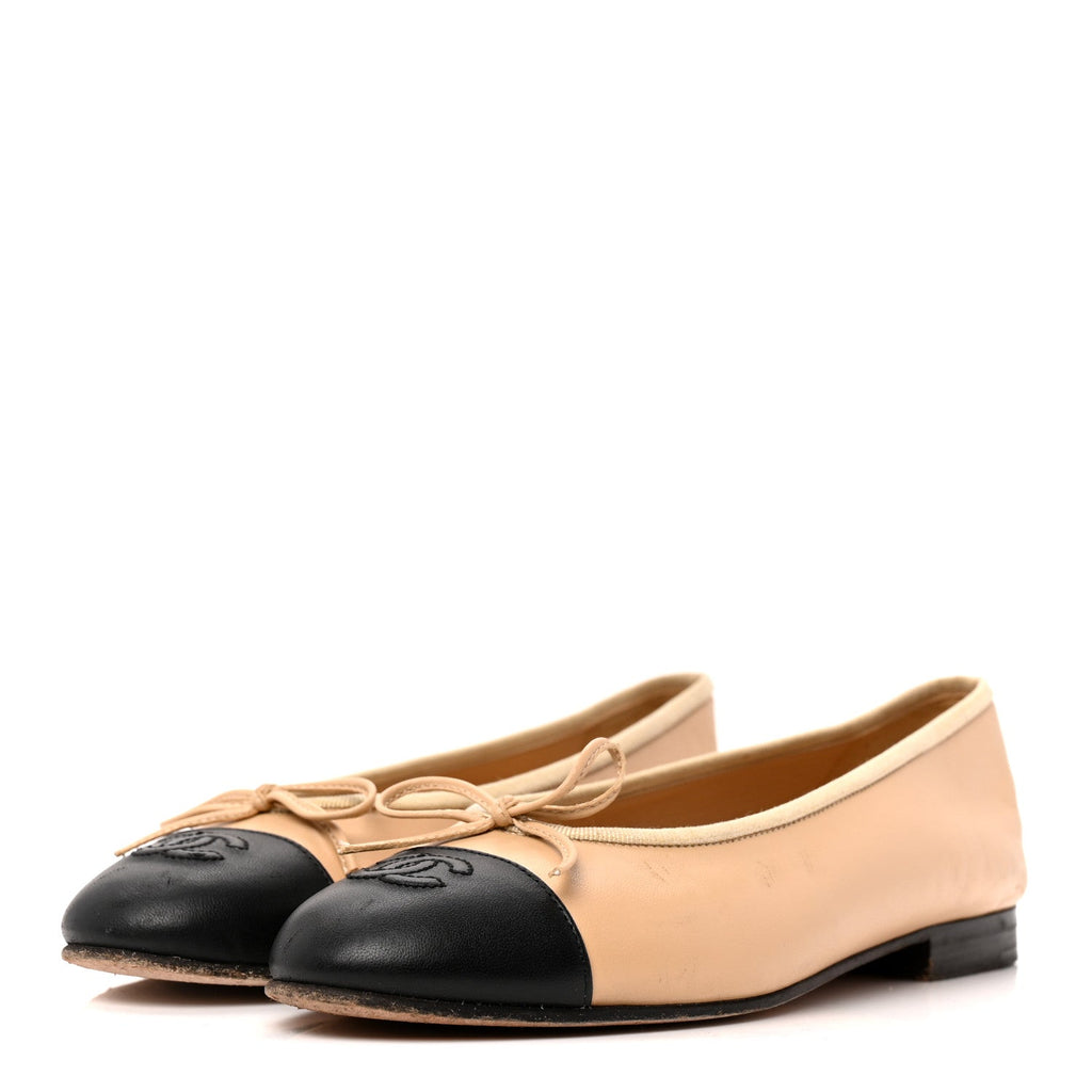 Lambskin Cap Toe CC Ballerina Flats 37 Beige Black