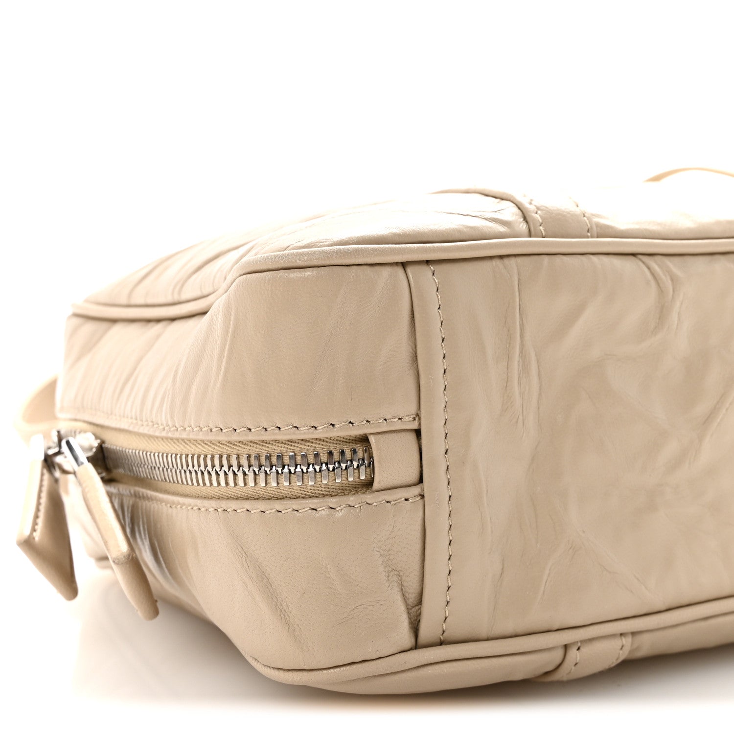 Prada Nappa Antique Medium Re-Edition 2001 Two Handle Bag Deserto