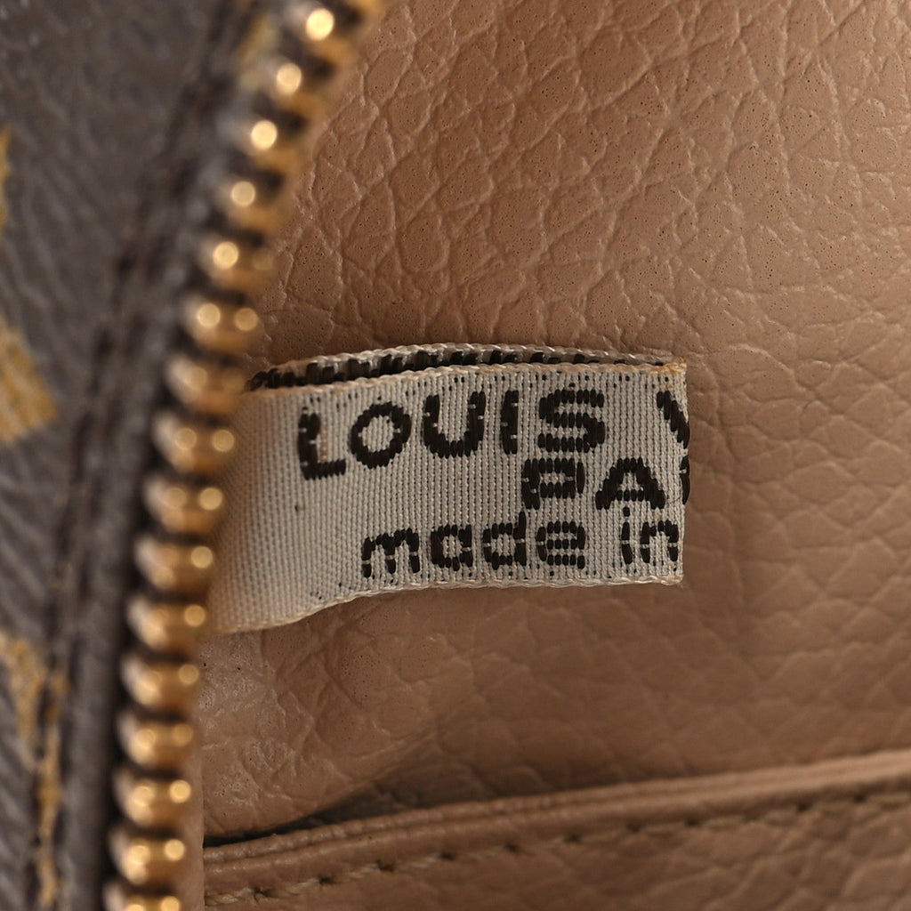 Louis Vuitton Monogram Trousse Toilette 23