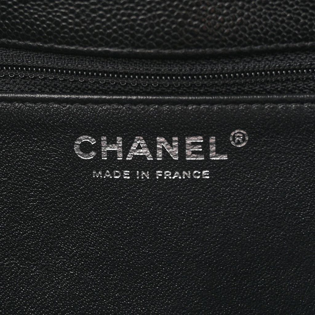 Chanel Caviar Quilted Flap Clutch Black
