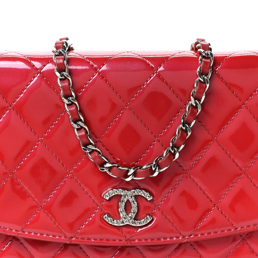 Chanel Patent Quilted Brilliant Wallet On Chain WOC Red