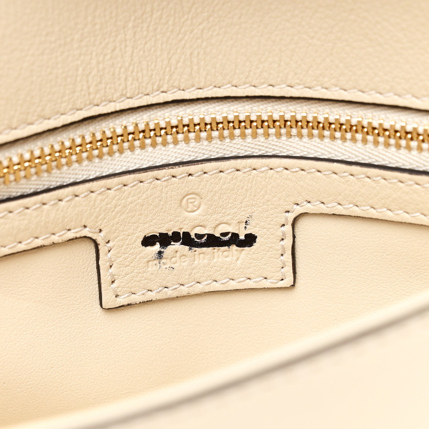 Gucci Roxy Calfskin Blondie Chain Shoulder Flap Bag Mystic White