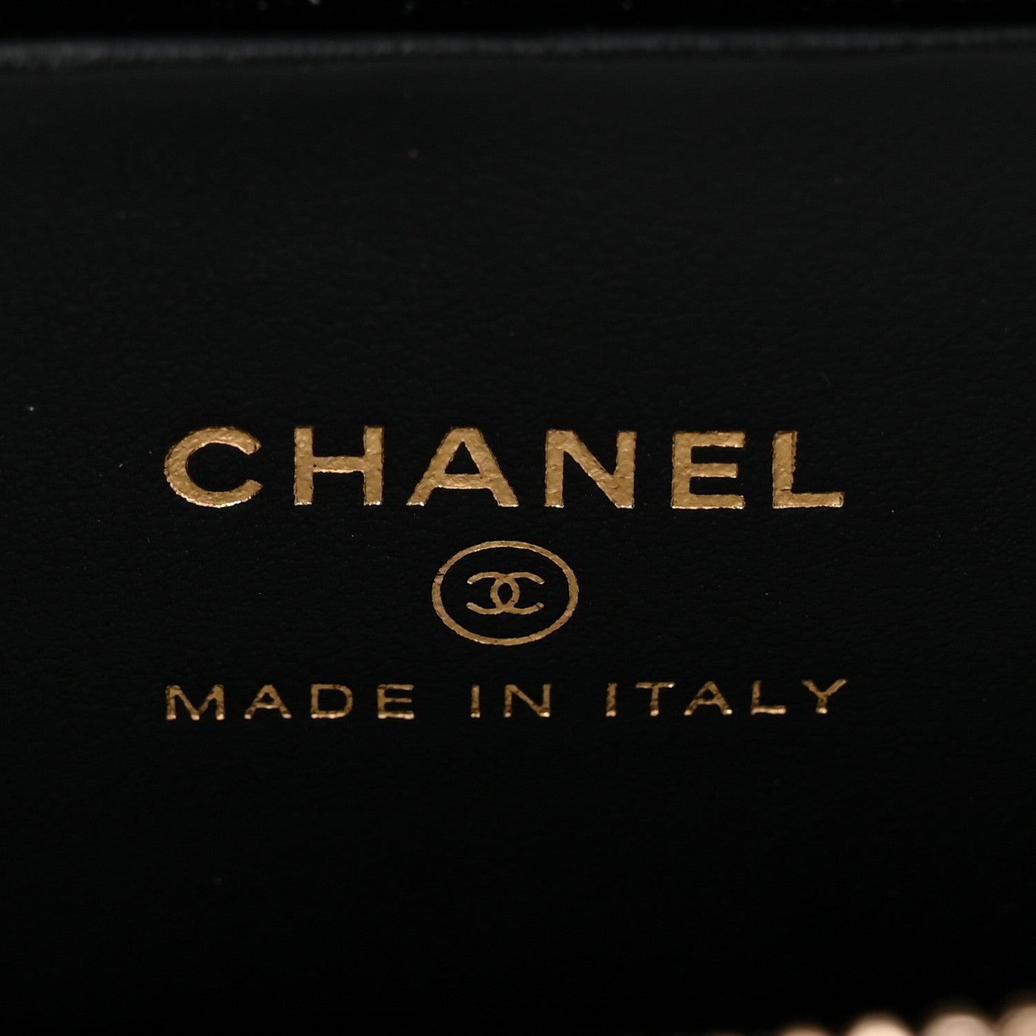Chanel Caviar Quilted Top Handle Slim Vanity With Chain Black