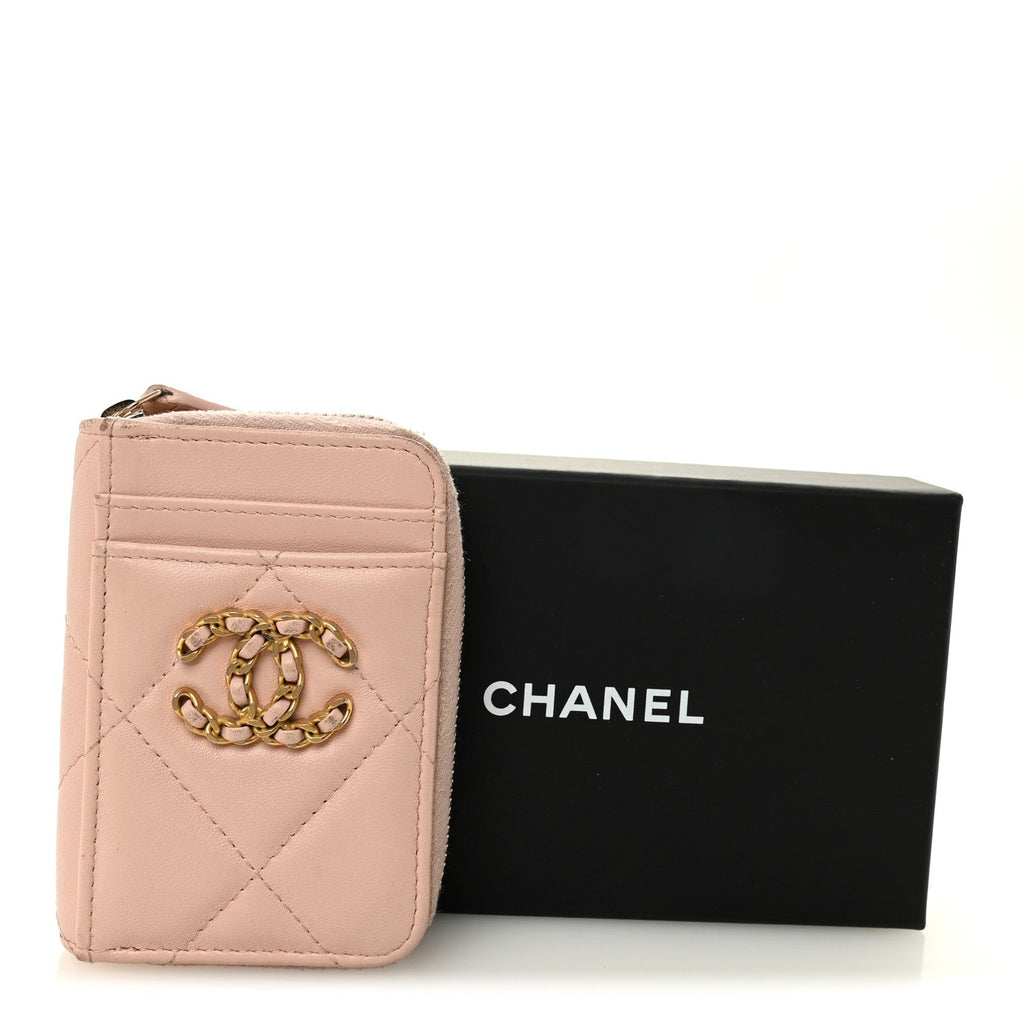 Lambskin Quilted Chanel 19 Vertical Zip Card Holder Wallet Light Pink