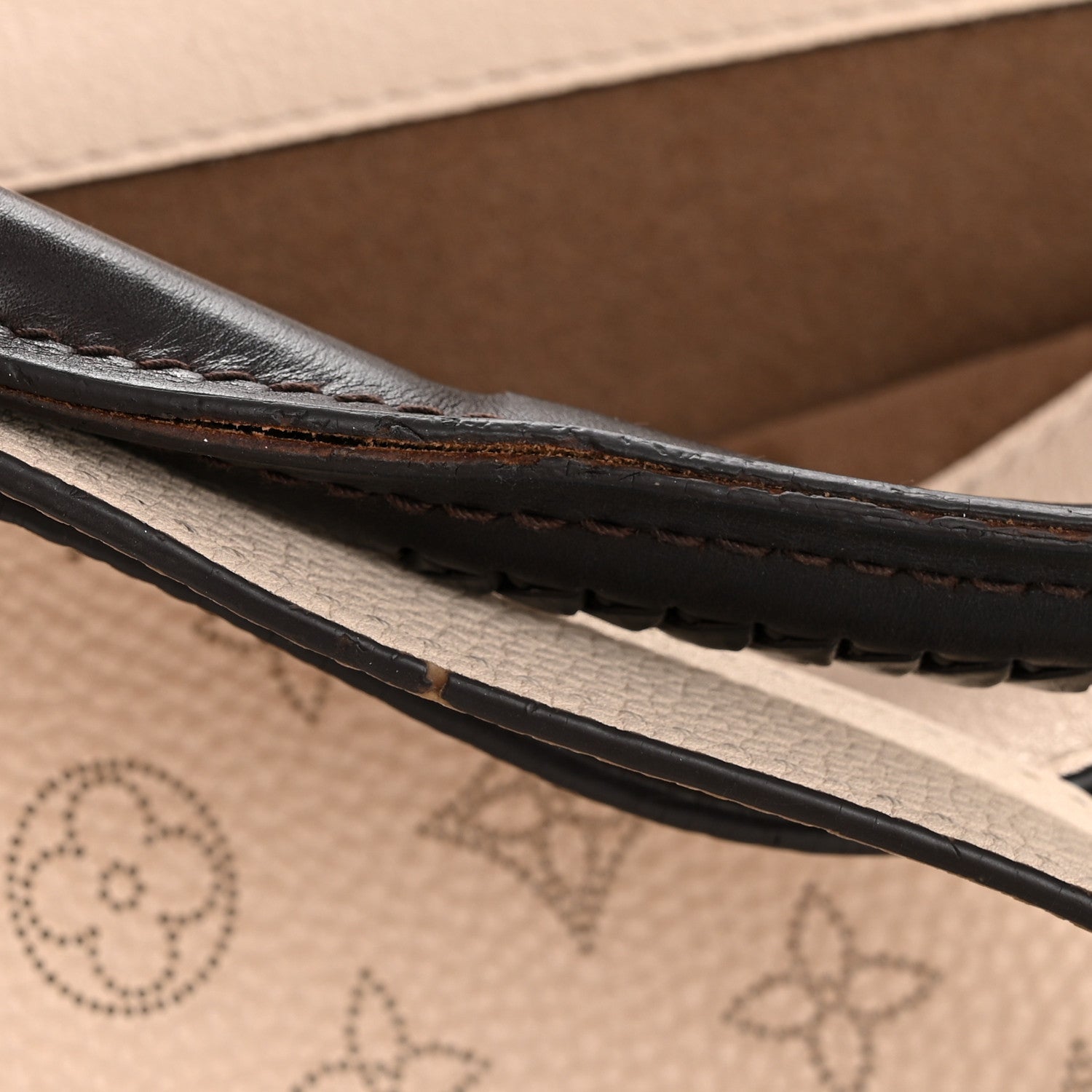 Louis Vuitton Mahina Babylone PM Galet