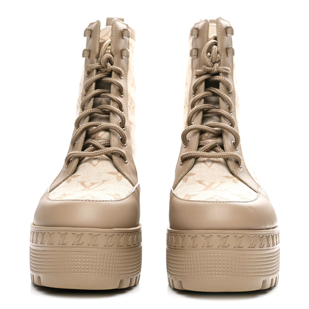 Louis Vuitton Suede Calfskin Laureate Platform Desert Boots 37 Beige
