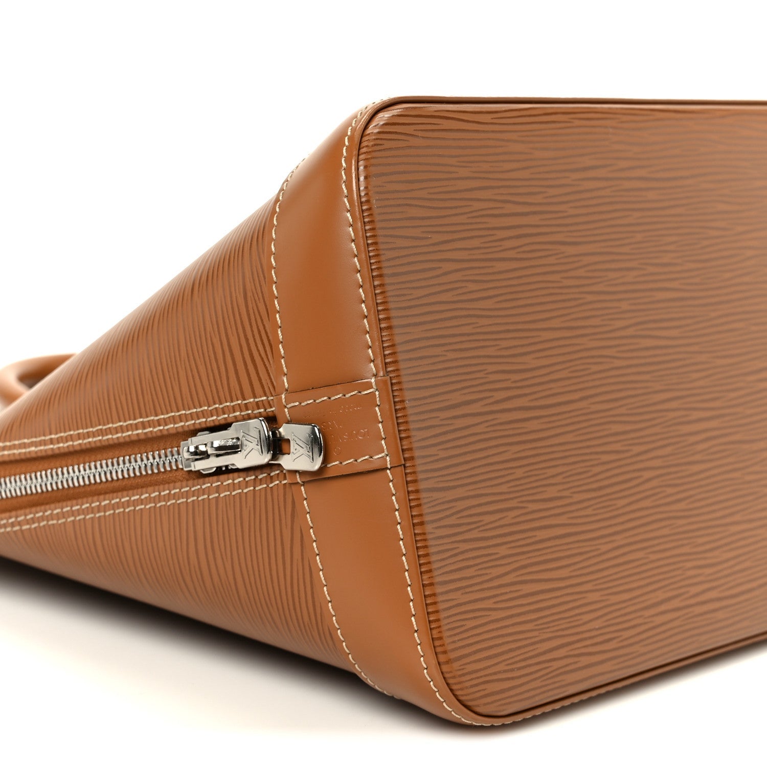 Louis Vuitton Epi Alma PM Cannelle