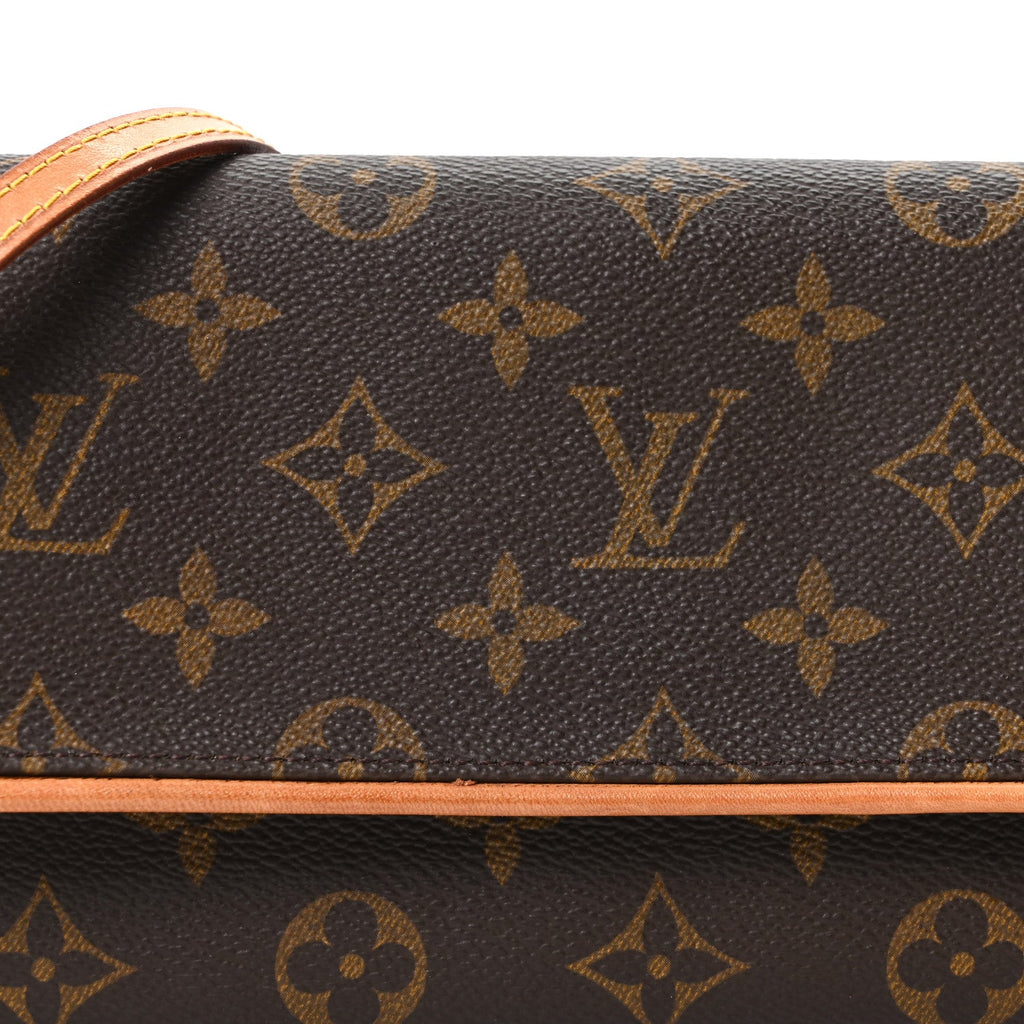 Louis Vuitton Monogram Pochette Twin GM