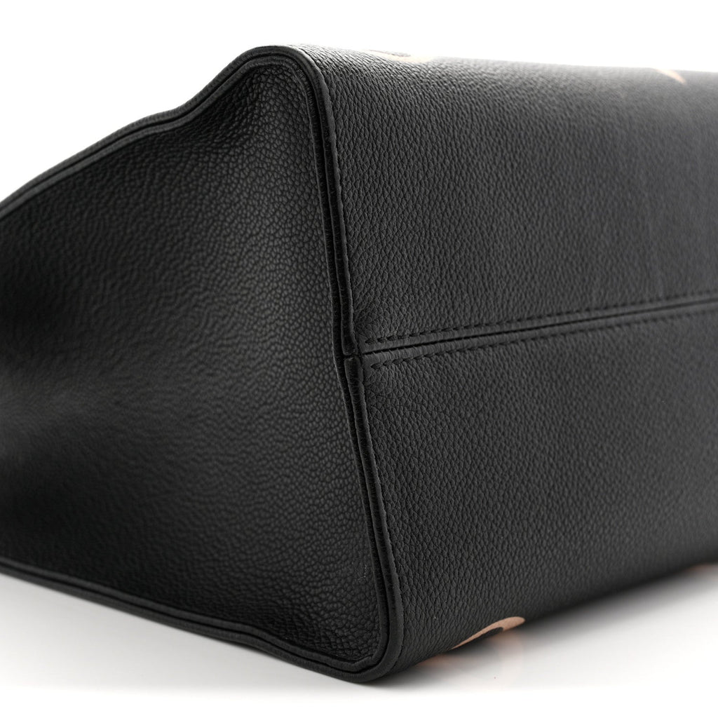 Louis Vuitton Empreinte Monogram Giant Onthego MM Black Beige