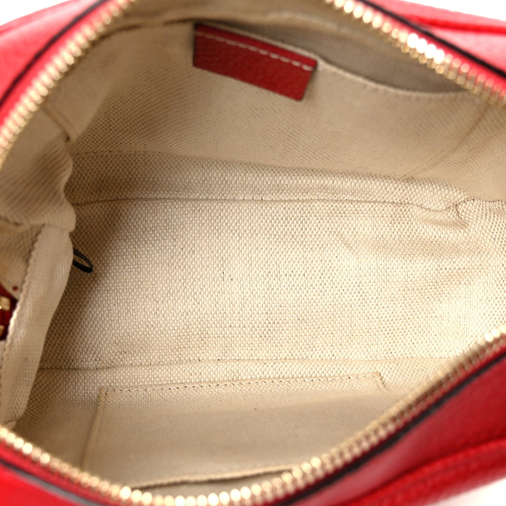 Gucci Pebbled Calfskin Small Soho Disco Bag Vibrant Red