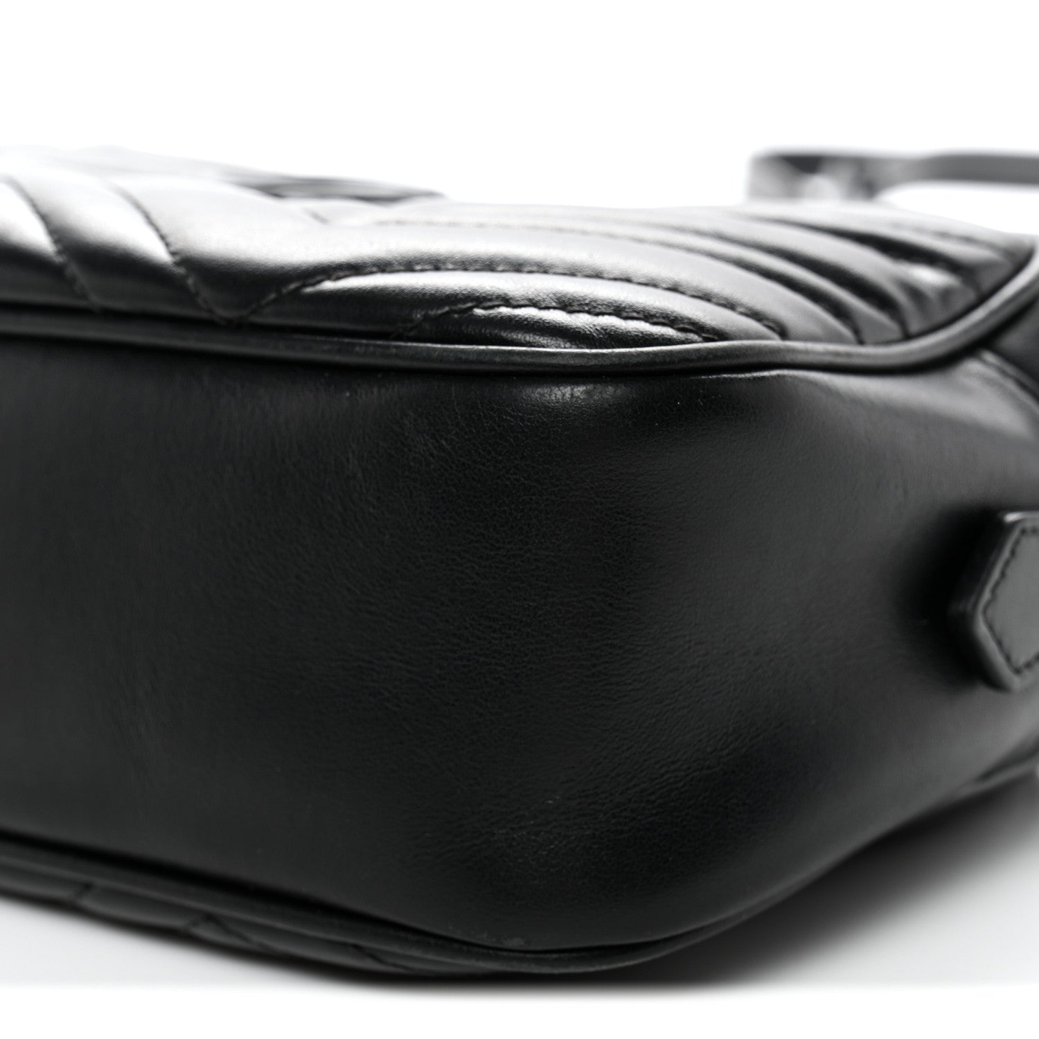 Gucci Calfskin Matelasse Monochrome Small GG Marmont Chain Shoulder Bag Black