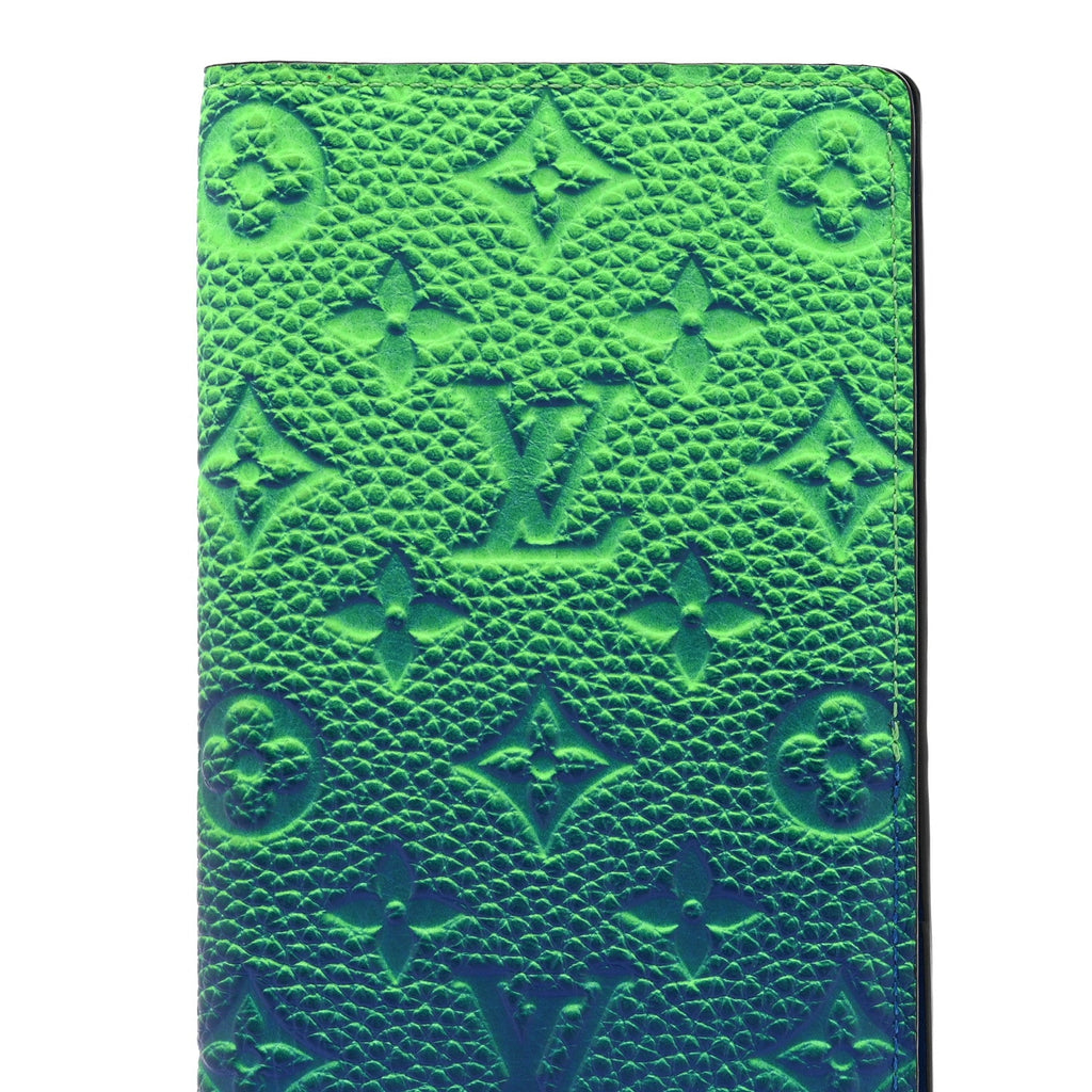 Louis Vuitton Taurillon Illusion Brazza Wallet Bleu Vert