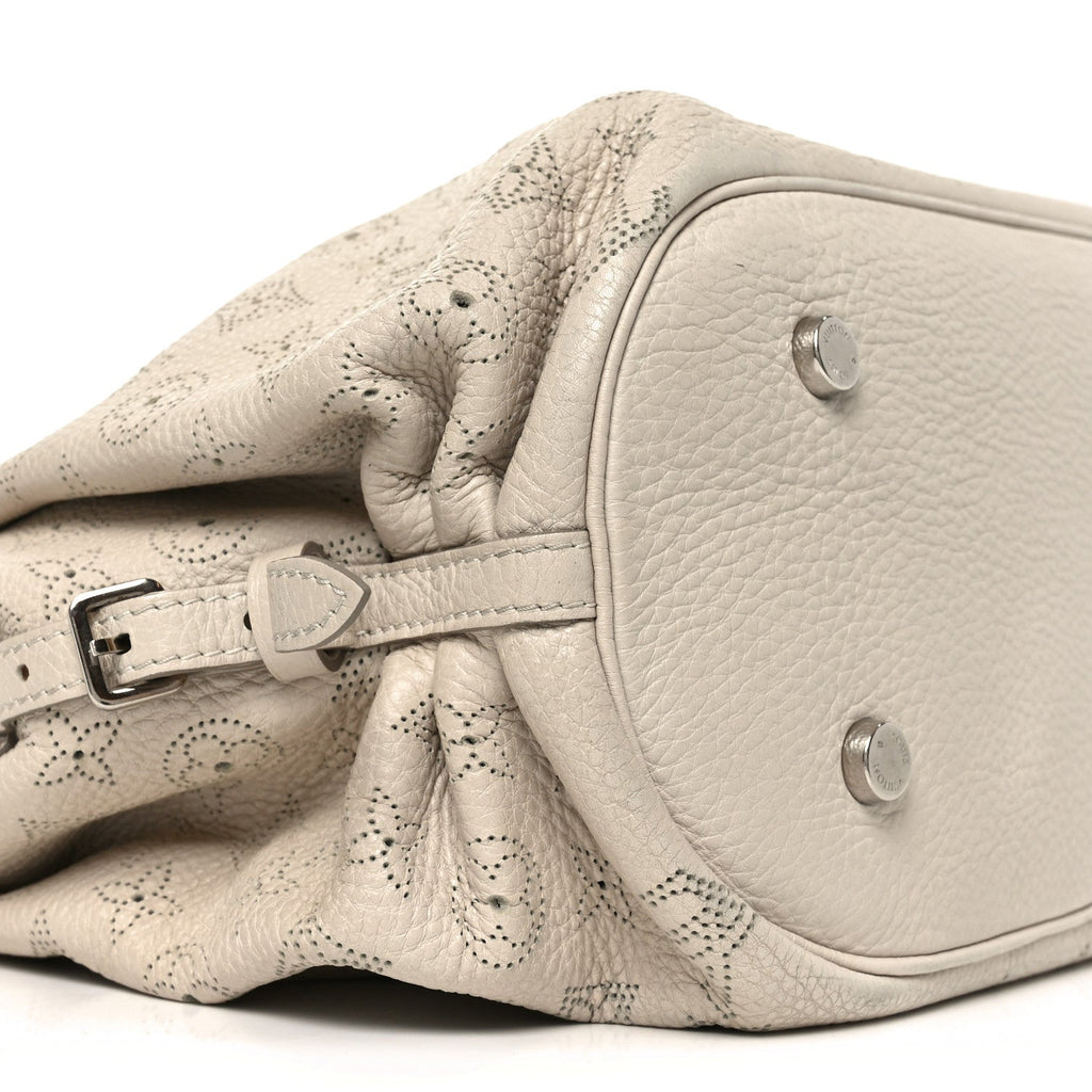 Louis Vuitton Mahina L Ivory