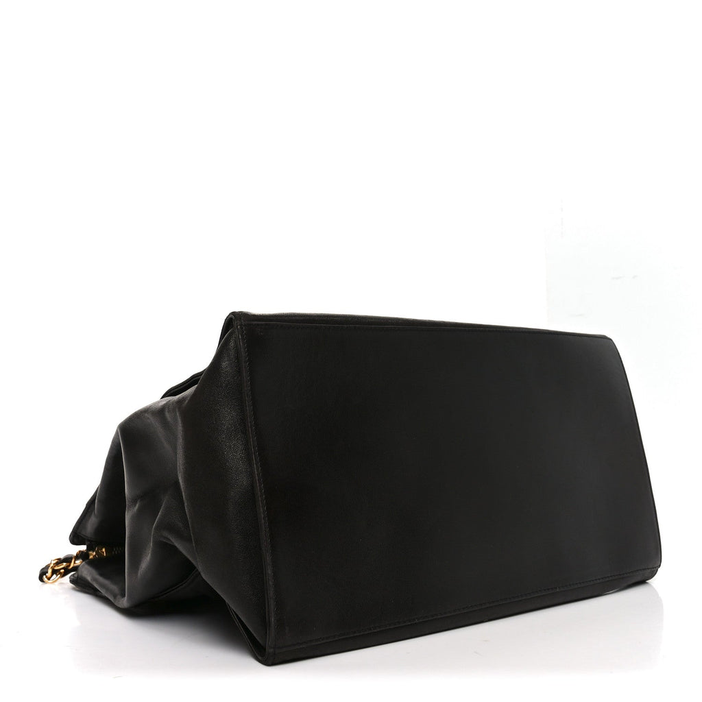 Chanel Lambskin CC Shoulder Bag Black