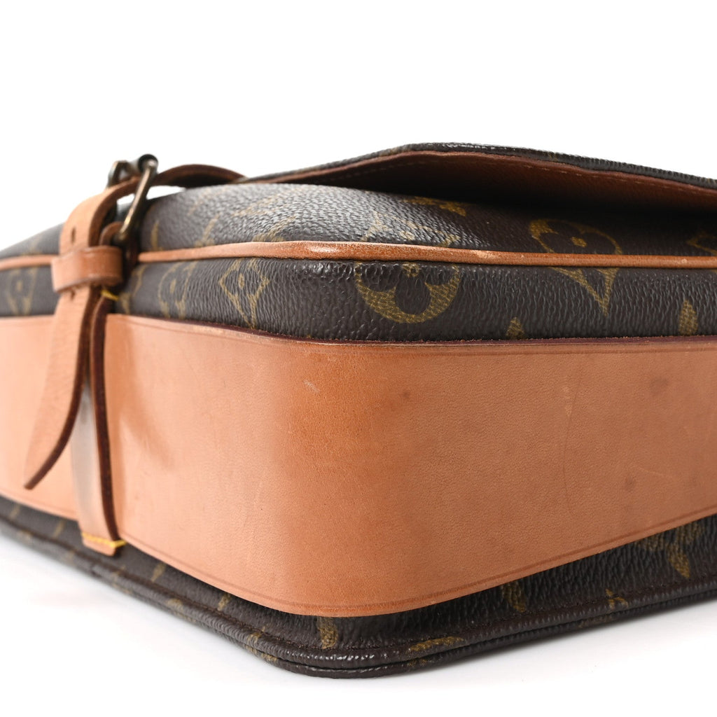 Louis Vuitton Monogram Cartouchiere 26