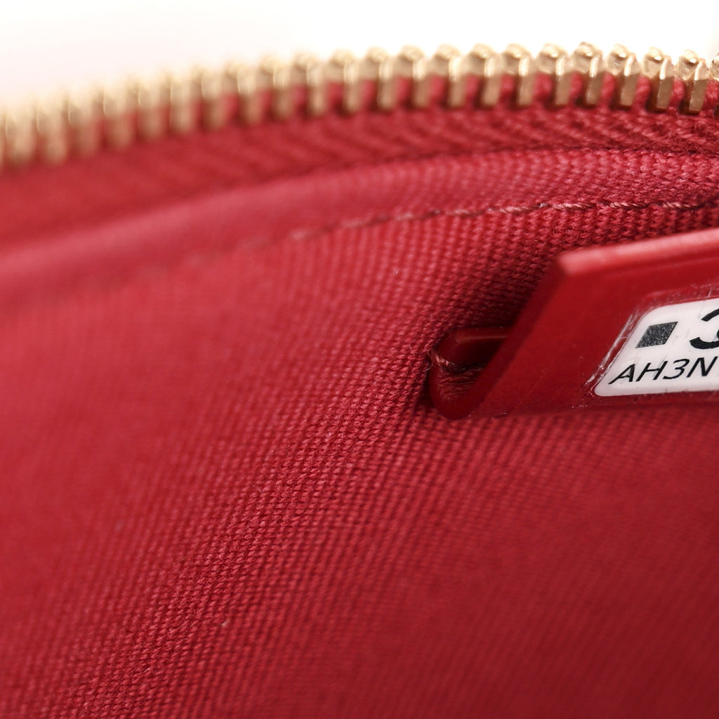 Chanel Caviar Quilted Top Handle Slim Vanity With Chain Red