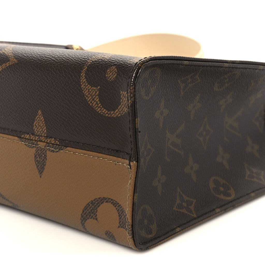 Louis Vuitton Reverse Monogram Giant Onthego PM