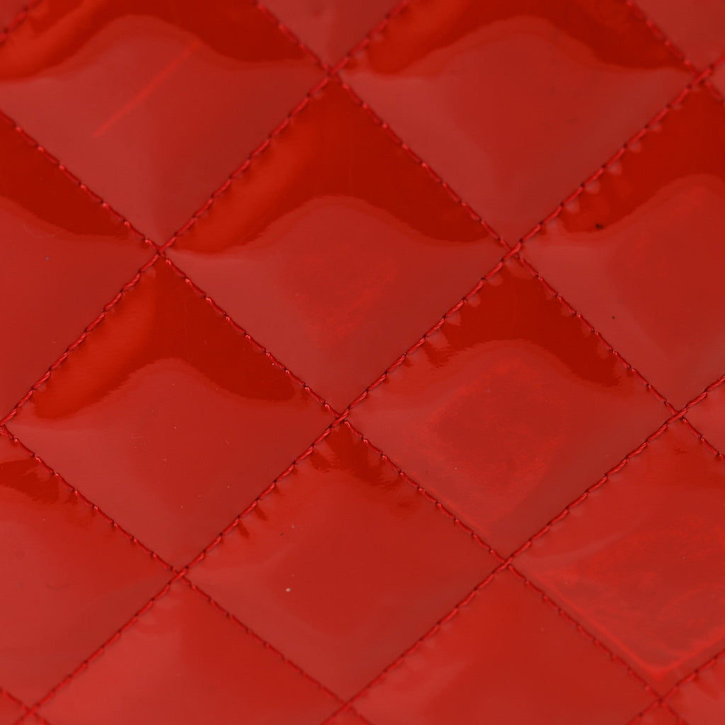 Patent Calfskin Quilted Valentine Hearts Medium O Cosmetic Case Red
