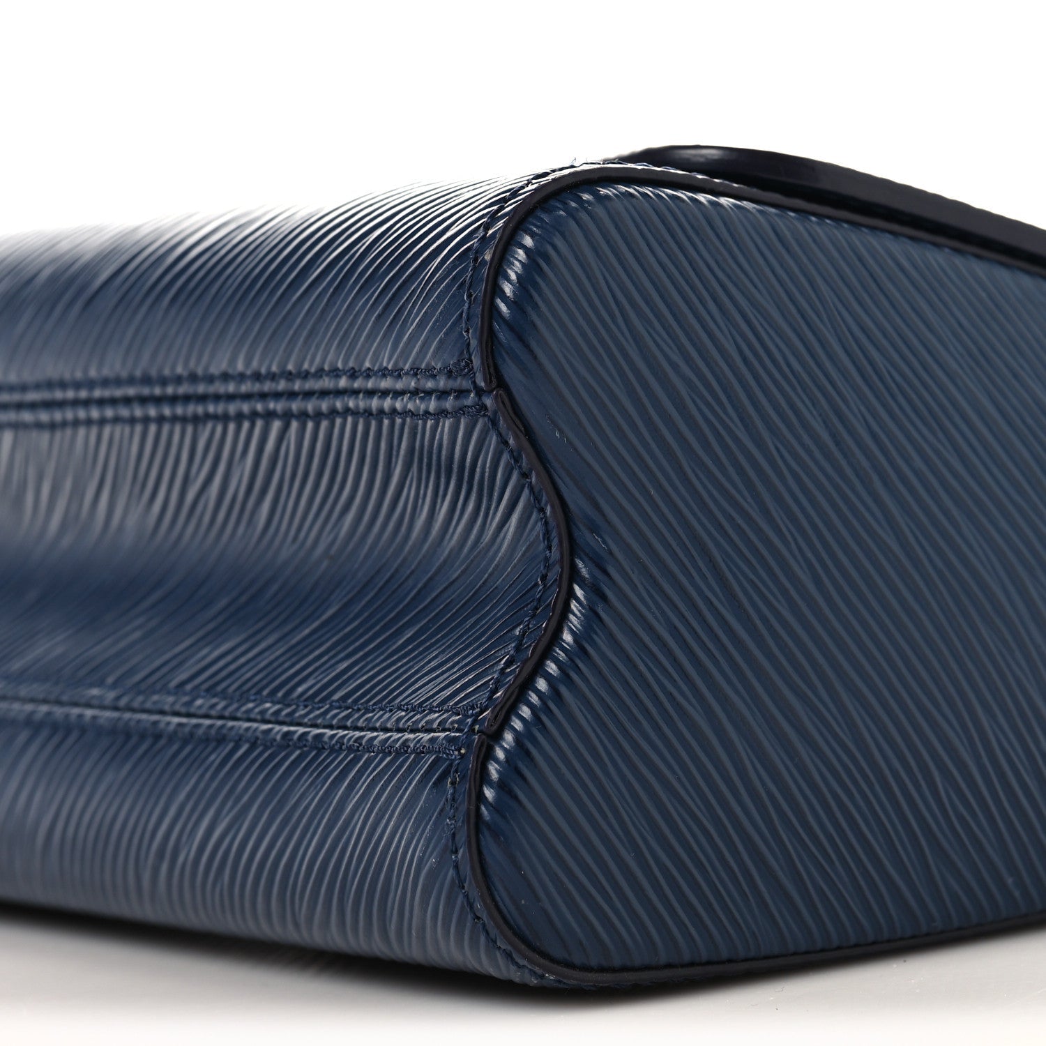 Louis Vuitton Epi Twist Shoulder Bag MM Indigo