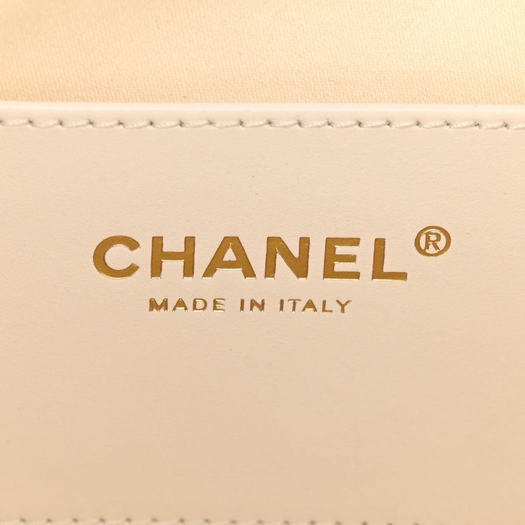 Chanel Braided Raffia Calfskin Quilted Small Chanel 25 Handbag White Black
