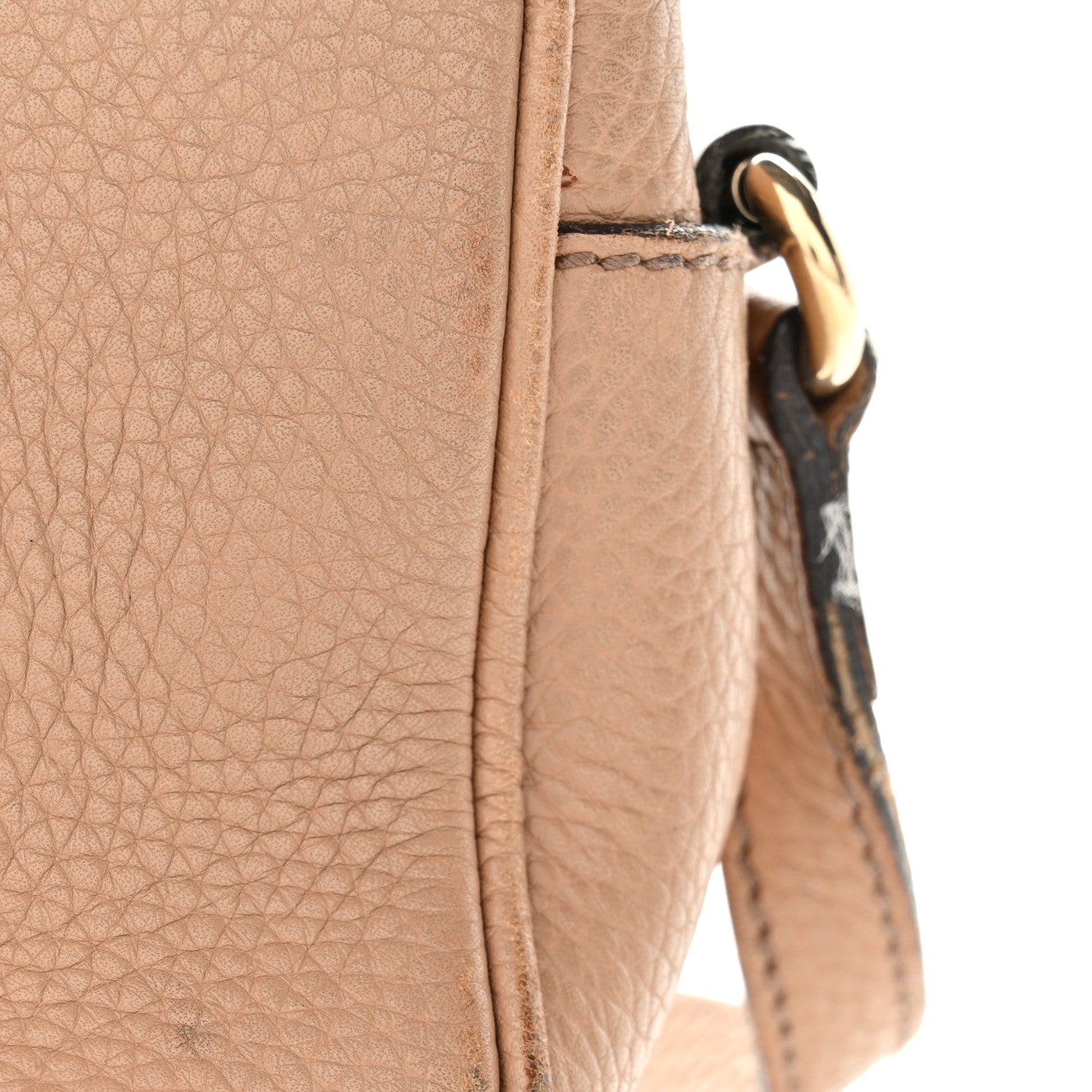 Gucci Pebbled Calfskin Small Soho Disco Bag Camelia