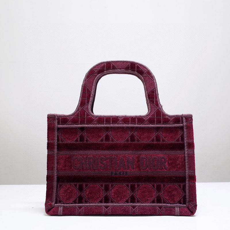Dior Bags - 2492