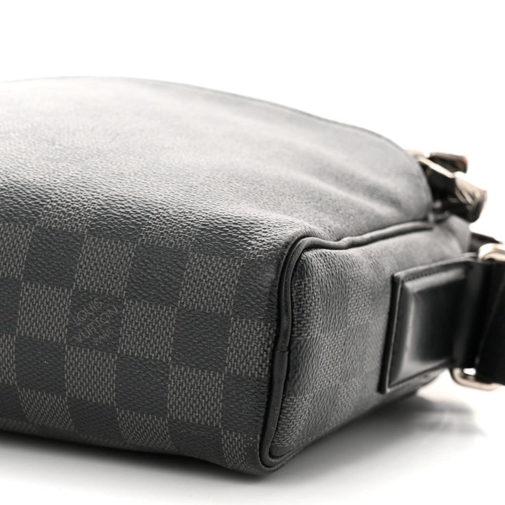 Louis Vuitton Damier Graphite Dayton Reporter PM