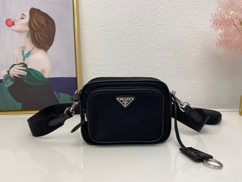 Prada Bags - 2673